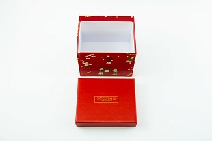 Кашированная коробка из переплетного картона крышка-дно Loccitane новогодняя