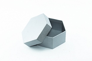 Коробка из переплетного картона шестигранник 