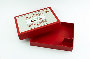 Кашированная коробка из переплетного картона крышка-дно Помидорка