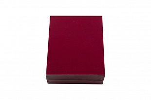Кашированная коробка из переплетного картона шкатулка Бордовая 