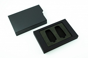 Коробка из переплетного картона черная под брелки 