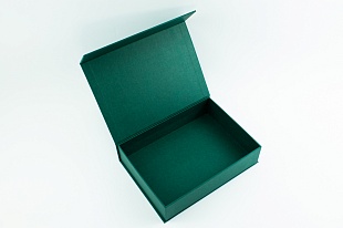 Кашированная коробка из переплетного картона шкатулка Mona Wood