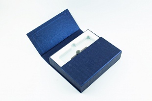 Кашированная коробка из переплетного картона шкатулка под флешку