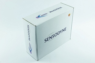Кашированная коробка из микрогофрокартона самосборная Sensodyne