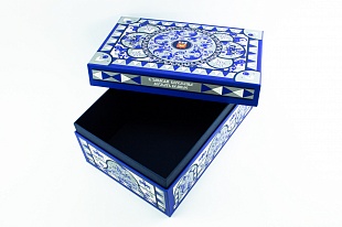Кашированная коробка из переплетного картона крышка-дно голубая
