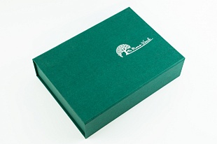 Кашированная коробка из переплетного картона шкатулка Mona Wood